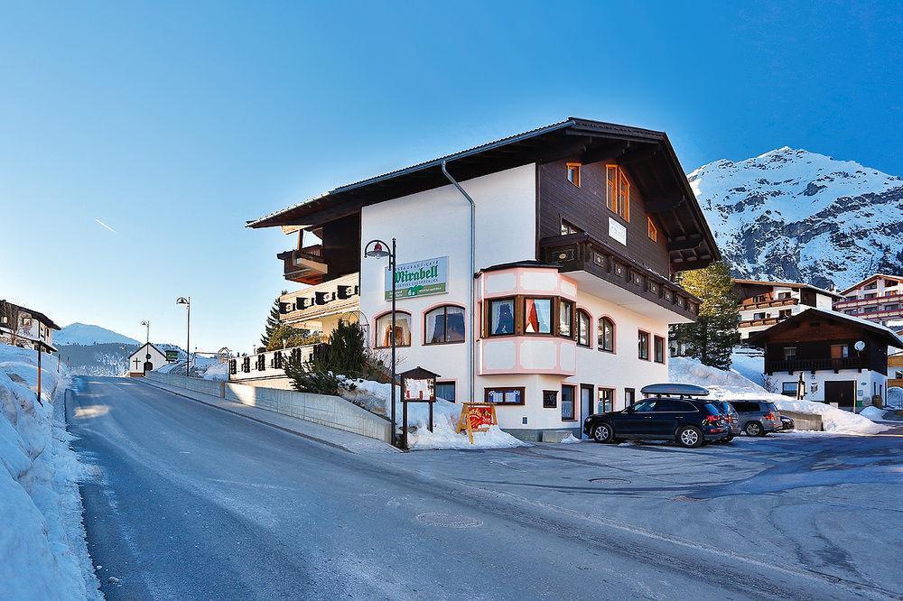 Gaestehaus Zugspitzblick Berwang Exterior photo